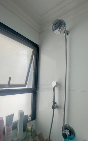 Apartamento à venda com 180m², 3 quartos e 4 vagas Apartamento à venda com 180m², 3 quartos e 4 vagasBanheiro da Suíte 3