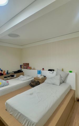Apartamento à venda com 180m², 3 quartos e 4 vagas Apartamento à venda com 180m², 3 quartos e 4 vagasSuite 3