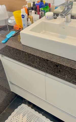 Apartamento à venda com 180m², 3 quartos e 4 vagas Apartamento à venda com 180m², 3 quartos e 4 vagasBanheiro da Suíte 2