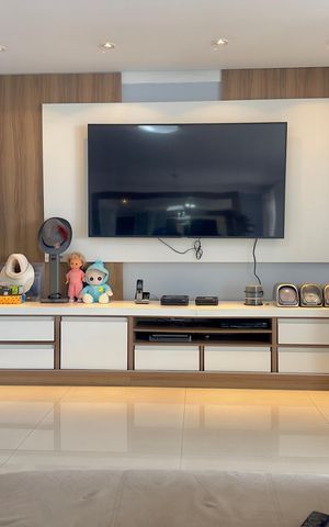 Apartamento à venda com 180m², 3 quartos e 4 vagas Apartamento à venda com 180m², 3 quartos e 4 vagasSala