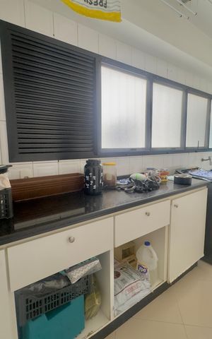 Apartamento à venda com 180m², 3 quartos e 4 vagas Apartamento à venda com 180m², 3 quartos e 4 vagasÁrea de Serviço