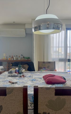 Apartamento à venda com 180m², 3 quartos e 4 vagas Apartamento à venda com 180m², 3 quartos e 4 vagasSala de Jantar