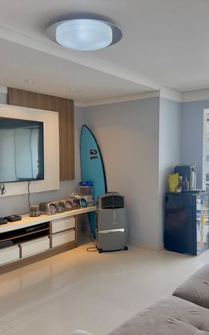 Apartamento à venda com 180m², 3 quartos e 4 vagas Apartamento à venda com 180m², 3 quartos e 4 vagasSala