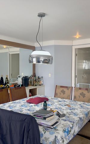 Apartamento à venda com 180m², 3 quartos e 4 vagas Apartamento à venda com 180m², 3 quartos e 4 vagasSala de Jantar
