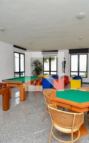 Apartamento à venda com 180m², 3 quartos e 4 vagas Apartamento à venda com 180m², 3 quartos e 4 vagasSalão de jogos