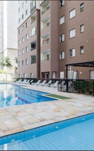 Apartamento à venda com 87m², 3 quartos e 2 vagas Apartamento à venda com 87m², 3 quartos e 2 vagasÁrea comum - Piscina