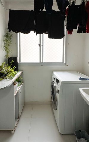 Apartamento à venda com 87m², 3 quartos e 2 vagas Apartamento à venda com 87m², 3 quartos e 2 vagasÁrea de Serviço