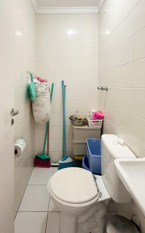 Apartamento à venda com 87m², 3 quartos e 2 vagas Apartamento à venda com 87m², 3 quartos e 2 vagasBanheiro de serviço