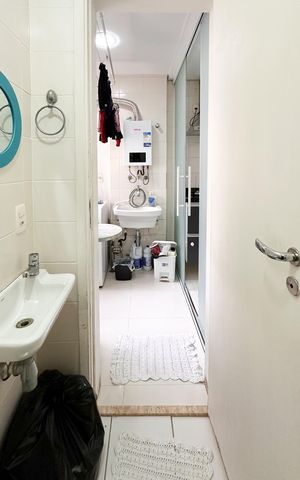 Apartamento à venda com 87m², 3 quartos e 2 vagas Apartamento à venda com 87m², 3 quartos e 2 vagasBanheiro de serviço