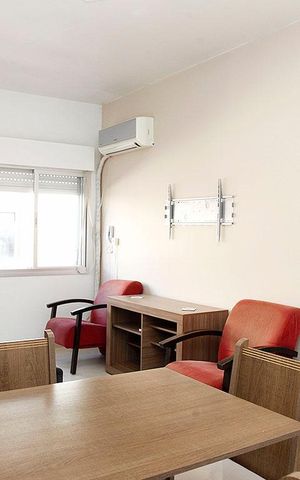 Apartamento à venda com 98m², 3 quartos e sem vagaSala