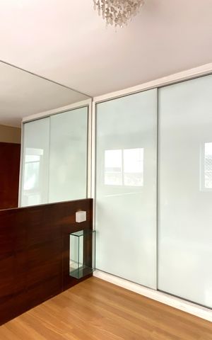 Apartamento à venda com 122m², 3 quartos e 2 vagas Apartamento à venda com 122m², 3 quartos e 2 vagasSuite