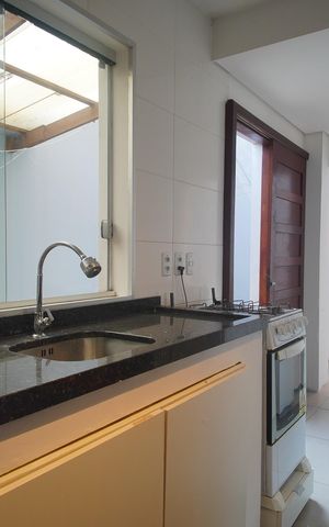 Casa de condomínio para alugar com 73m², 2 quartos e 1 vagaCozinha