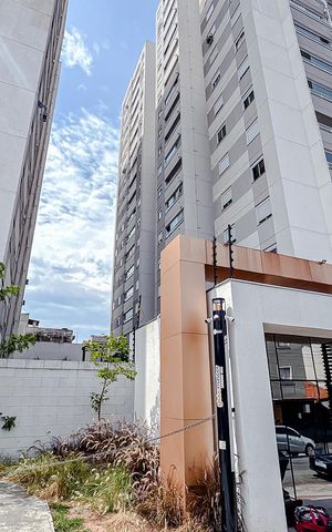 Apartamento para alugar com 42m², 2 quartos e sem vagaFachada e portaria