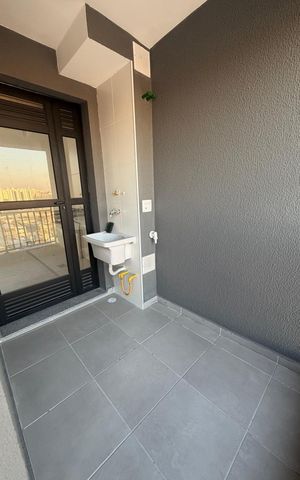 Apartamento à venda com 43m², 2 quartos e 1 vaga Apartamento à venda com 43m², 2 quartos e 1 vagaÁrea de serviço