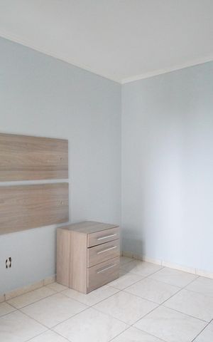Casa de condomínio à venda com 76m², 2 quartos e 1 vagaquarto 