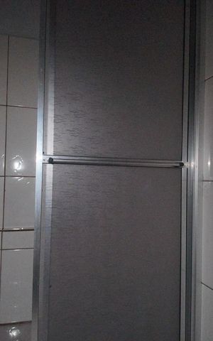 Casa de condomínio à venda com 76m², 2 quartos e 1 vagabanheiro 2