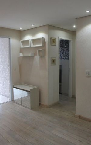 Apartamento para alugar com 66m², 2 quartos e 1 vaga Apartamento para alugar com 66m², 2 quartos e 1 vagaSala