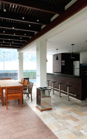 Apartamento para alugar com 66m², 2 quartos e 1 vaga Apartamento para alugar com 66m², 2 quartos e 1 vagaÁrea comum - Churrasqueira
