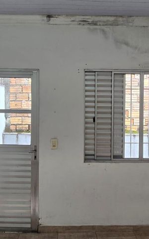 Casa à venda com 200m², 4 quartos e 2 vagas Casa à venda com 200m², 4 quartos e 2 vagasQuarto 03