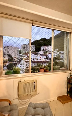 Apartamento para alugar com 107m², 3 quartos e 1 vaga