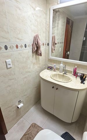Apartamento para alugar com 79m², 2 quartos e 1 vagaBanheiro