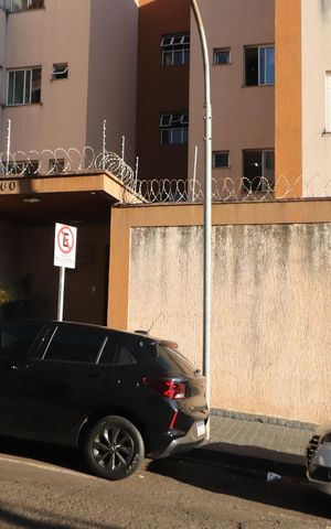 Apartamento para alugar com 95m², 3 quartos e 1 vagaPlaquinha