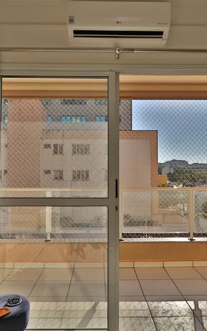 Apartamento para alugar com 95m², 3 quartos e 1 vagaSacada