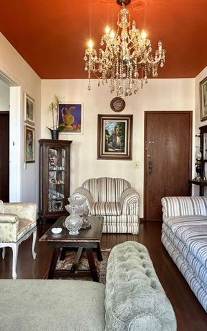 Apartamento à venda com 105m², 3 quartos e 2 vagas Apartamento à venda com 105m², 3 quartos e 2 vagasSala