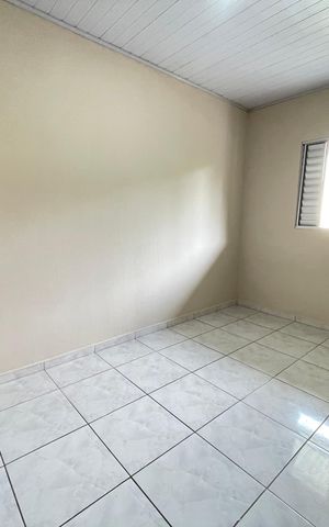 Casa para alugar com 32m², 1 quarto e sem vaga Casa para alugar com 32m², 1 quarto e sem vagaQuarto