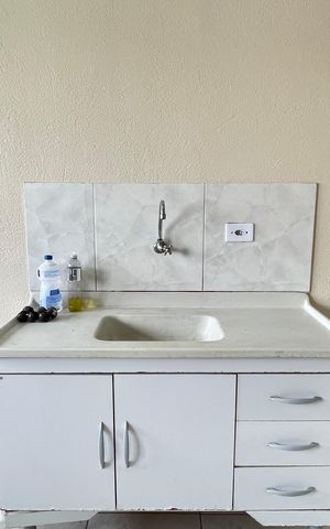 Casa para alugar com 32m², 1 quarto e sem vaga Casa para alugar com 32m², 1 quarto e sem vagaSala/Cozinha