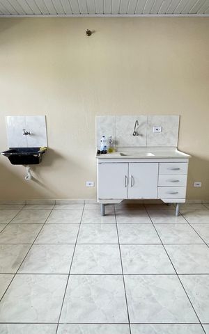 Casa para alugar com 32m², 1 quarto e sem vaga Casa para alugar com 32m², 1 quarto e sem vagaSala/Cozinha