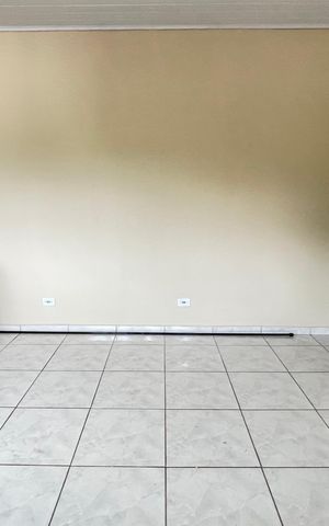 Casa para alugar com 32m², 1 quarto e sem vaga Casa para alugar com 32m², 1 quarto e sem vagaSala/Cozinha