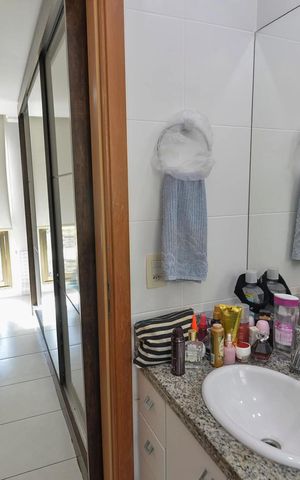Apartamento para alugar com 180m², 4 quartos e 3 vagas Apartamento para alugar com 180m², 4 quartos e 3 vagasBanheiro
