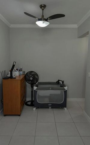 Apartamento para alugar com 180m², 4 quartos e 3 vagas Apartamento para alugar com 180m², 4 quartos e 3 vagasQuarto