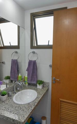 Apartamento para alugar com 180m², 4 quartos e 3 vagas