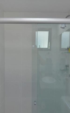 Apartamento para alugar com 180m², 4 quartos e 3 vagas Apartamento para alugar com 180m², 4 quartos e 3 vagasBanheiro