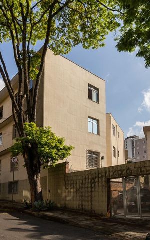 Apartamento à venda com 150m², 2 quartos e 4 vagas