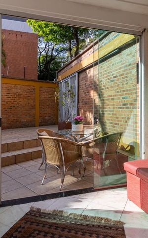 Apartamento à venda com 150m², 2 quartos e 4 vagas