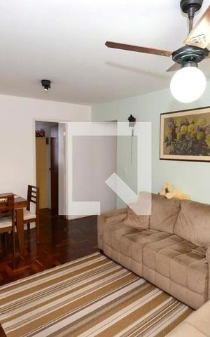 Apartamento para alugar com 80m², 3 quartos e 1 vaga Apartamento para alugar com 80m², 3 quartos e 1 vagaSala