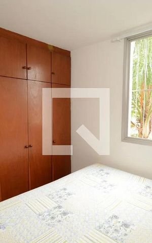 Apartamento para alugar com 80m², 3 quartos e 1 vaga Apartamento para alugar com 80m², 3 quartos e 1 vagaQuarto