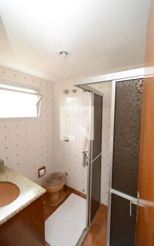 Apartamento para alugar com 80m², 3 quartos e 1 vaga Apartamento para alugar com 80m², 3 quartos e 1 vagaBanheiro