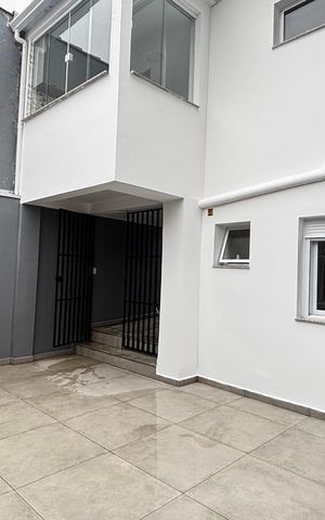 Casa para alugar com 106m², 2 quartos e 2 vagas Casa para alugar com 106m², 2 quartos e 2 vagasQuintal