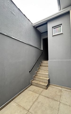 Casa para alugar com 106m², 2 quartos e 2 vagas Casa para alugar com 106m², 2 quartos e 2 vagasQuintal