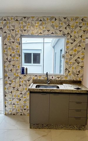 Casa para alugar com 106m², 2 quartos e 2 vagas Casa para alugar com 106m², 2 quartos e 2 vagasCozinha