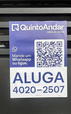 Casa para alugar com 106m², 2 quartos e 2 vagas Casa para alugar com 106m², 2 quartos e 2 vagasFachada