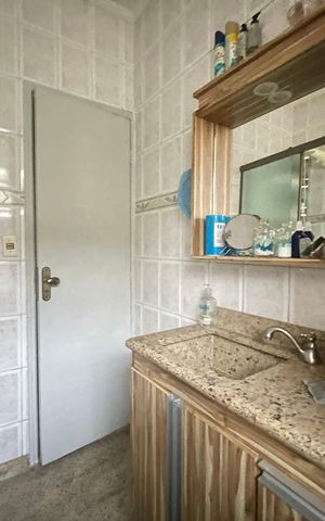 Casa para alugar com 75m², 2 quartos e 1 vaga Casa para alugar com 75m², 2 quartos e 1 vagaBanheiro