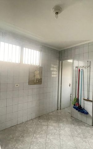 Casa para alugar com 75m², 2 quartos e 1 vaga Casa para alugar com 75m², 2 quartos e 1 vagaCozinha