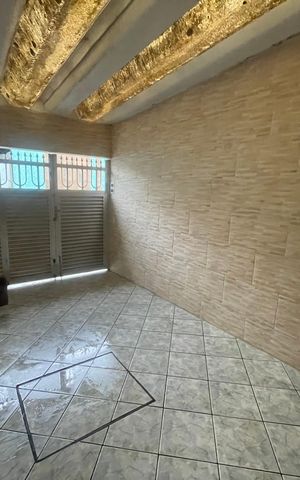 Casa para alugar com 75m², 2 quartos e 1 vaga Casa para alugar com 75m², 2 quartos e 1 vagaGaragem