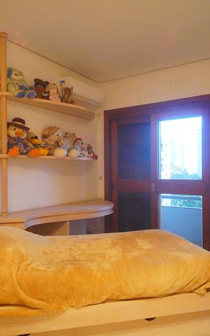 Apartamento à venda com 390m², 4 quartos e 4 vagasQuarto 1