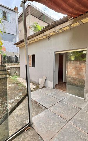 Casa para alugar com 50m², 1 quarto e sem vaga Casa para alugar com 50m², 1 quarto e sem vagaÁrea externa